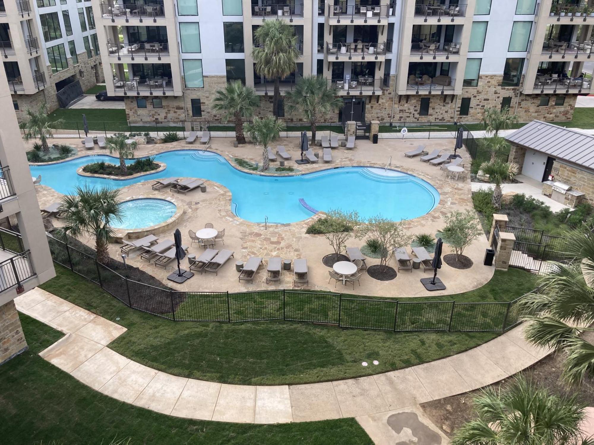 Apartment Overlooking The Bay